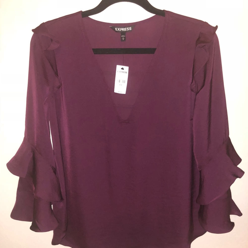 Express 3/4 sleeve top in Plum